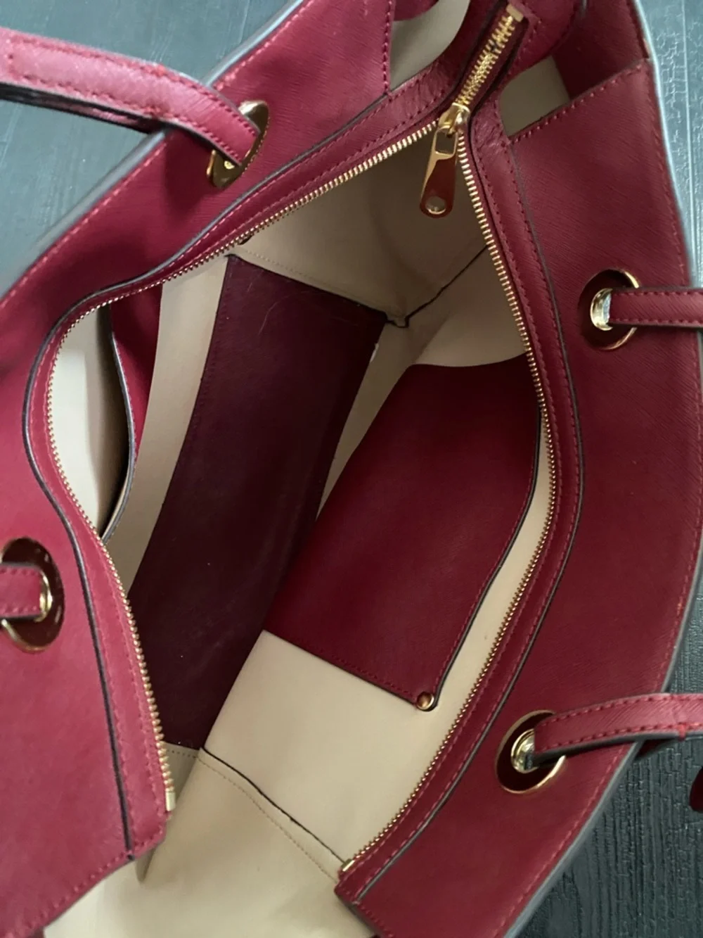 Michael Kors Burgundy Leather Large East West Walsh Shopper Tote burgundy - Picture 15 of 16